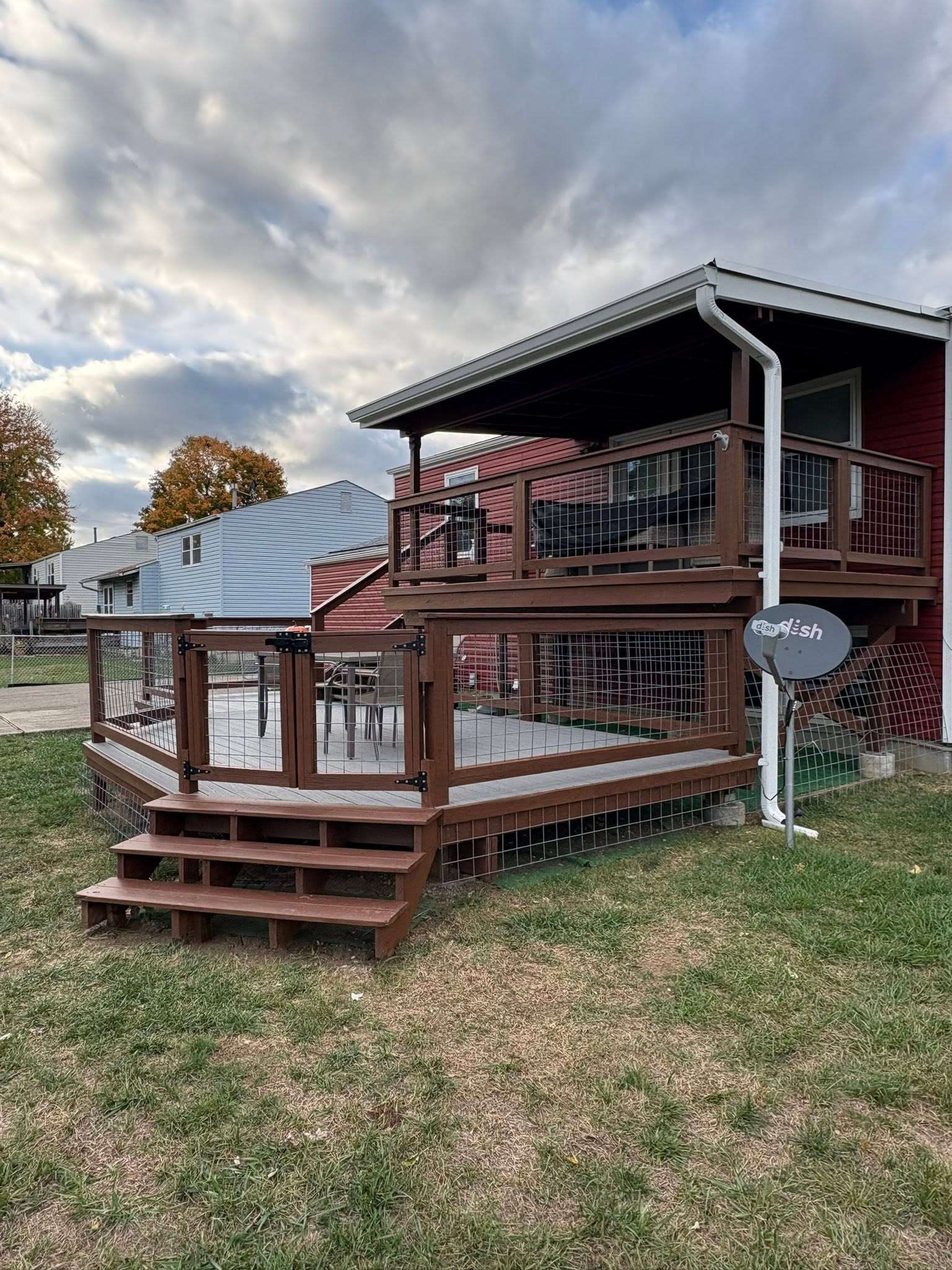 Deck & Fence Staining